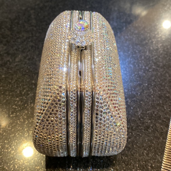 Gorgeous Judith Leiber Minaudiere evening bag rhinestones. - Picture 6 of 9